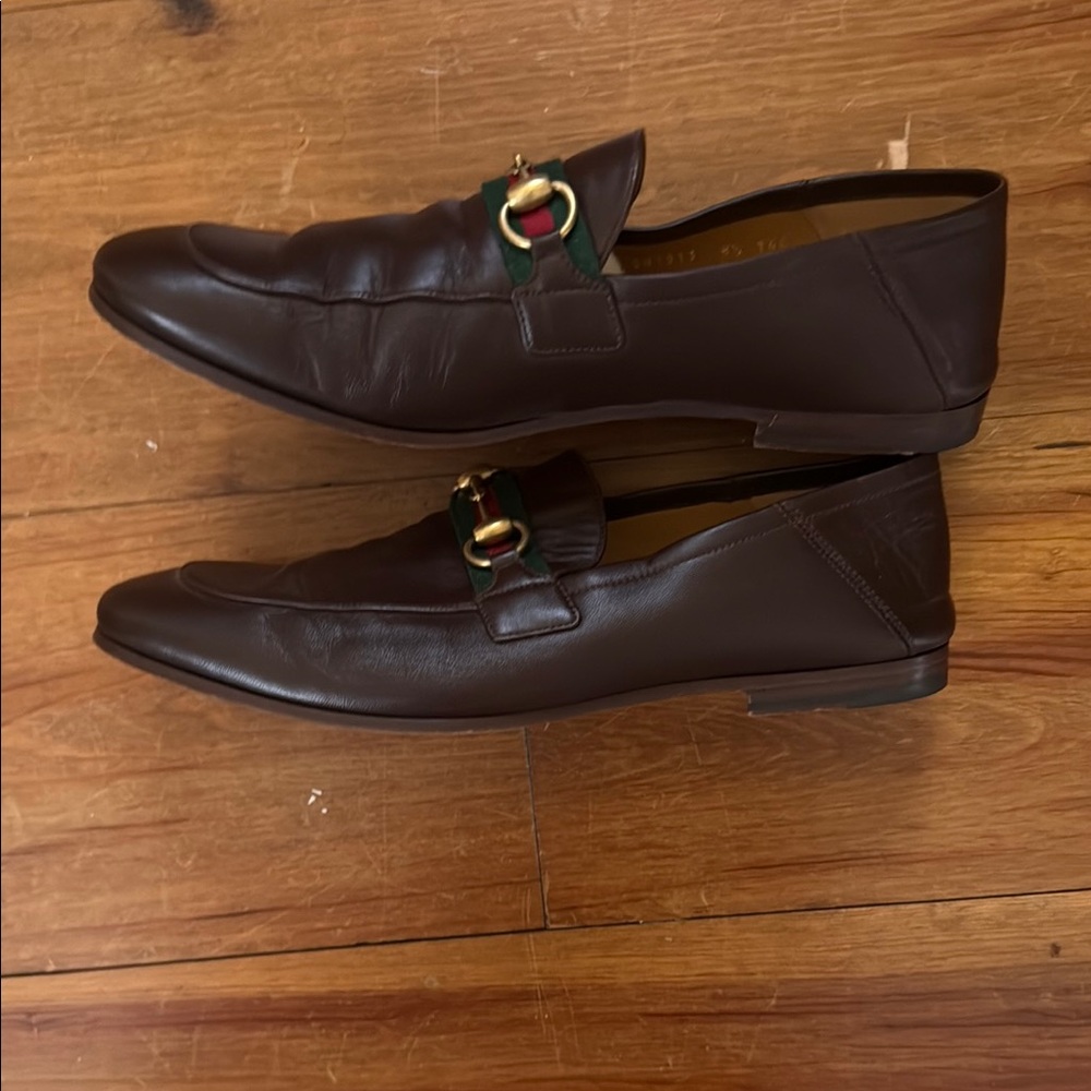 Gucci Brown and Gold Leather Loafers - Picture 4 of 5